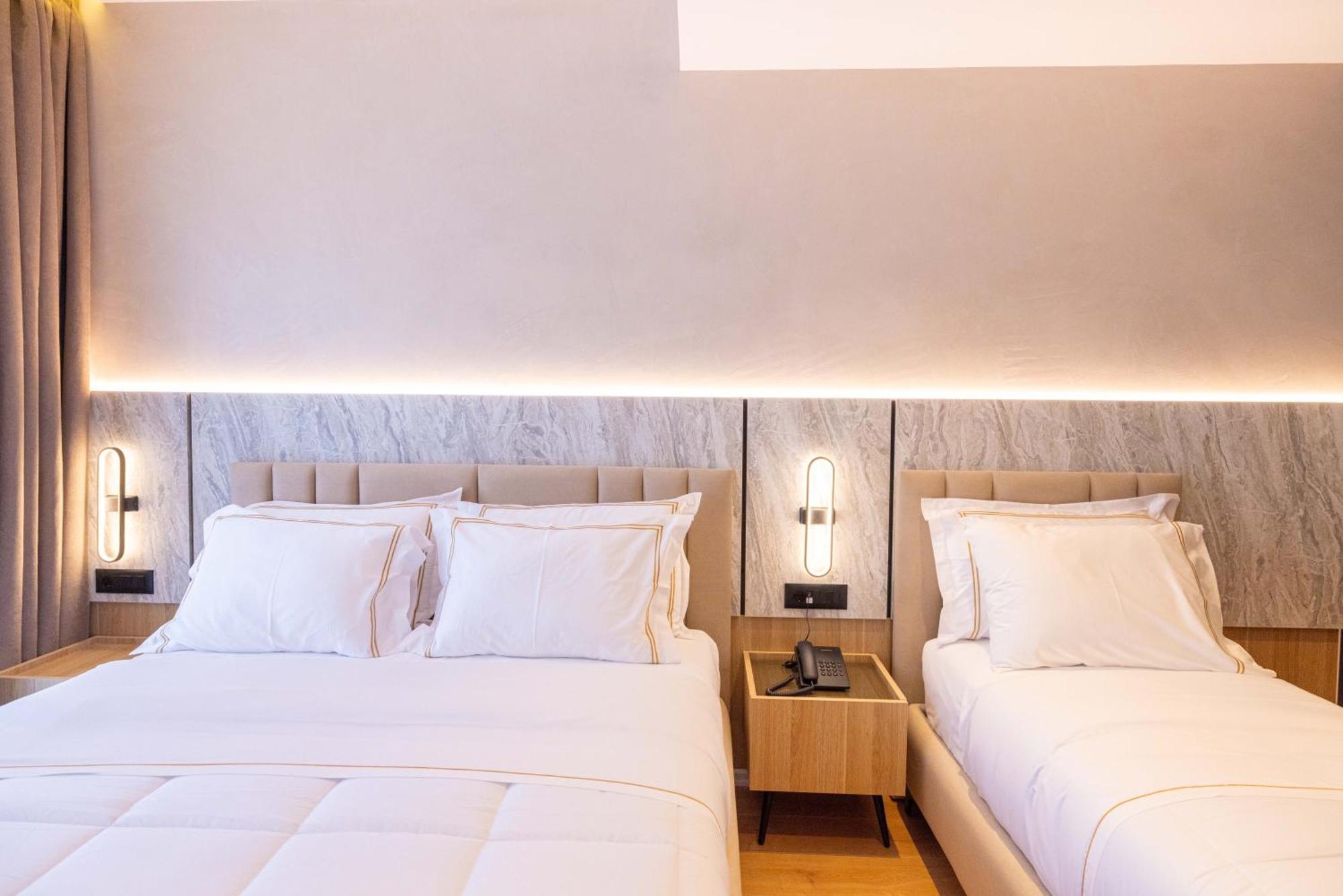 Tris3 Hotel Радима Экстерьер фото
